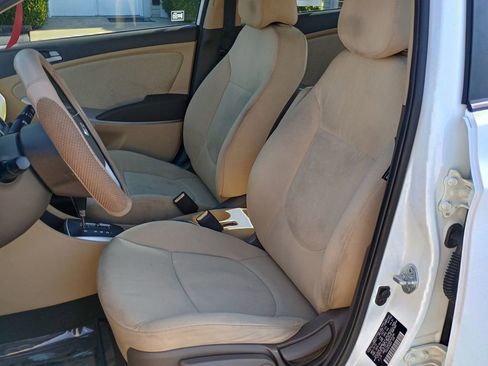 Used 2013 Hyundai Accent GLS FWD image 14
