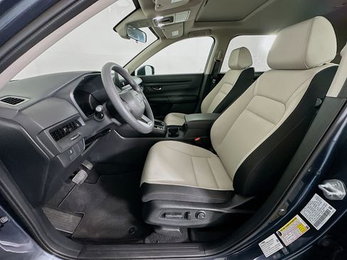 Used 2025 Honda CR-V EX image 13