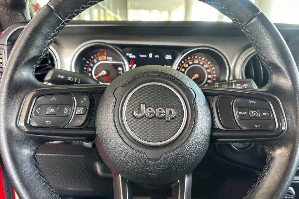 Used 2021 Jeep Wrangler Unlimited Sport AWD/4WD image 23