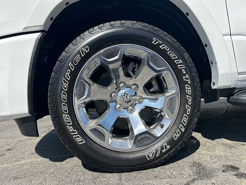 Used 2025 RAM 1500 Big Horn AWD/4WD image 12