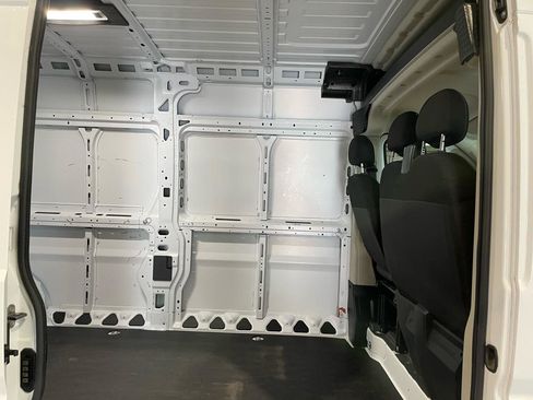 Used 2022 RAM ProMaster 2500 FWD image 12