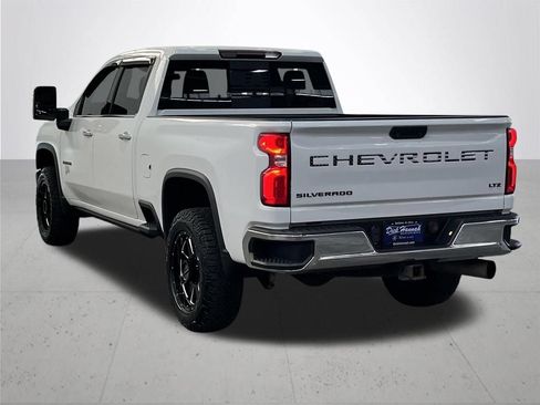 Used 2020 Chevrolet Silverado 2500 LTZ AWD/4WD image 12