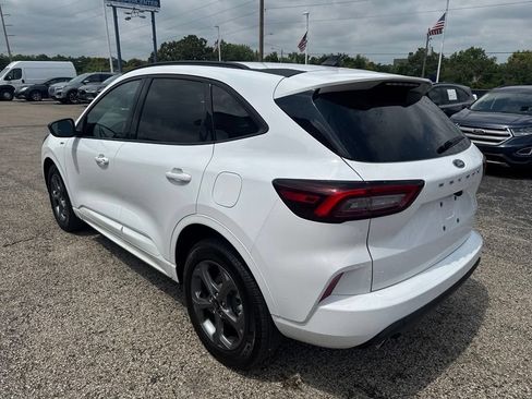 Used 2023 Ford Escape ST-Line w/ Equipment Group 301A FWD image 5