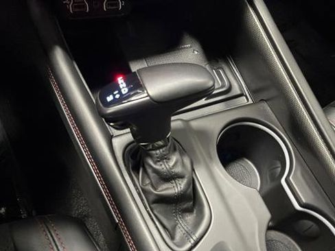 Used 2022 Dodge Durango R/T w/ Tow 'N Go Package AWD/4WD image 19