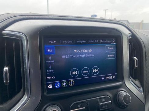 Used 2022 Chevrolet Silverado 1500 RST AWD/4WD image 19