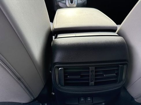 Used 2017 Honda CR-V EX-L image 16