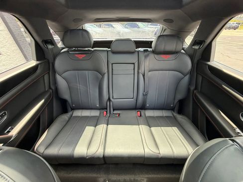 Used 2020 Bentley Bentayga AWD/4WD image 72