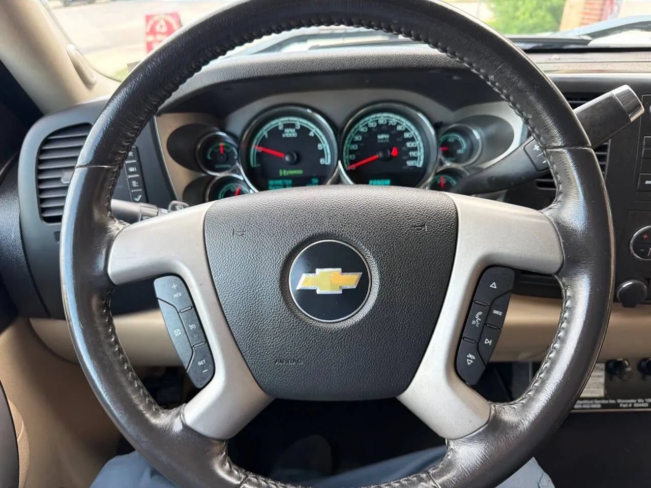Used 2010 Chevrolet Silverado 1500 2WD Crew Cab Hybrid image 21