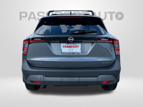 Used 2026 Nissan Kicks SV w/ Cold Weather Package image 7