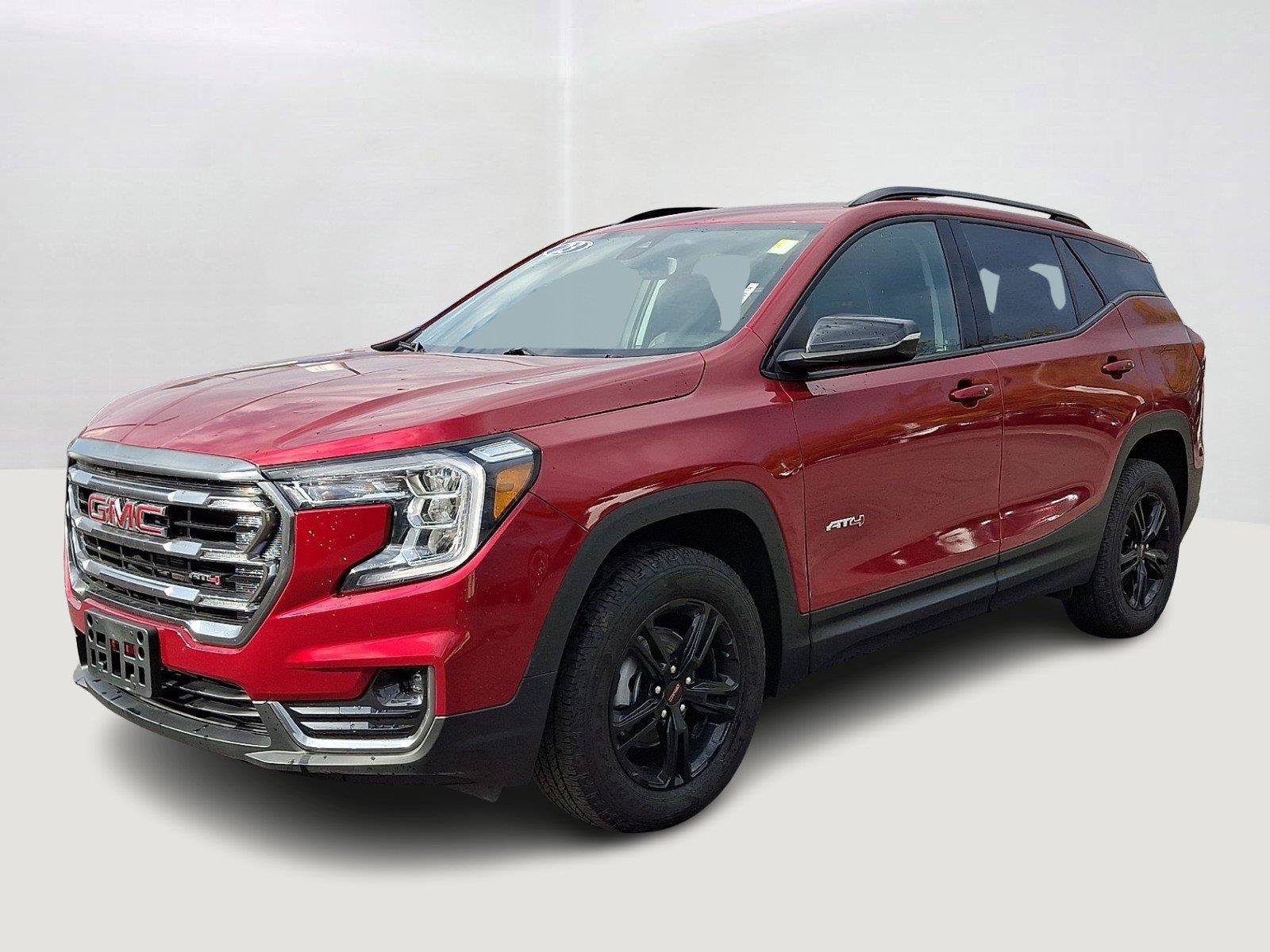 Used 2023 GMC Terrain AT4 AWD/4WD image 3