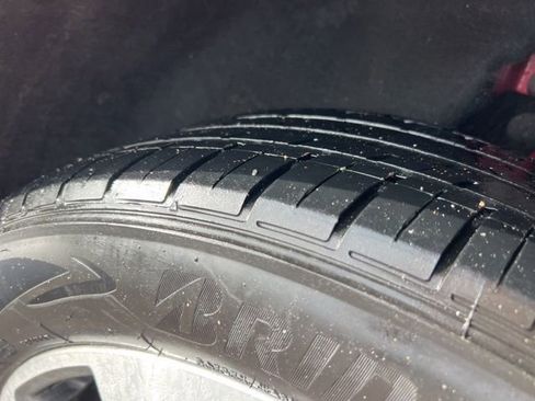 Certified 2023 Ford Escape Platinum w/ Premium Technology Package image 29