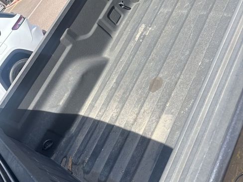 Used 2021 Jeep Gladiator Overland image 6