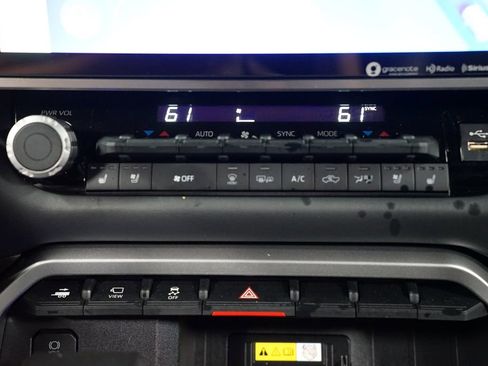 Used 2024 Toyota Tundra Platinum RWD image 21