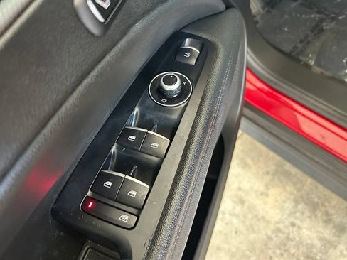 Used 2018 Alfa Romeo Stelvio Sport w/ Quick Order Package 22J Sport AWD/4WD image 39