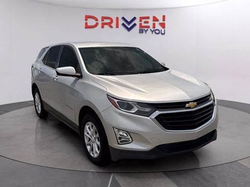 Used 2020 Chevrolet Equinox LT FWD image 8