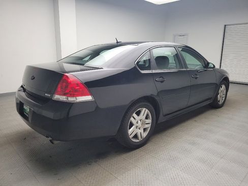 Used 2014 Chevrolet Impala LT w/ LT Sunroof Package image 10