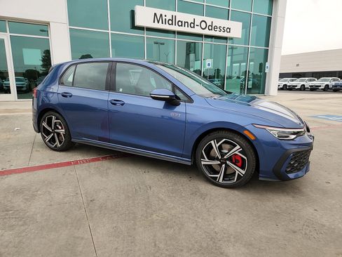 New 2026 Volkswagen GTI SE image 8