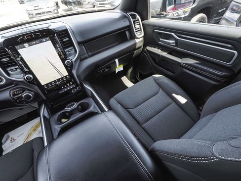 Used 2023 RAM 1500 Big Horn AWD/4WD image 46