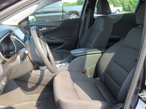 Certified 2023 Chevrolet Malibu LT image 12