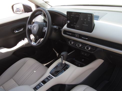 New 2026 Honda HR-V EX-L image 8