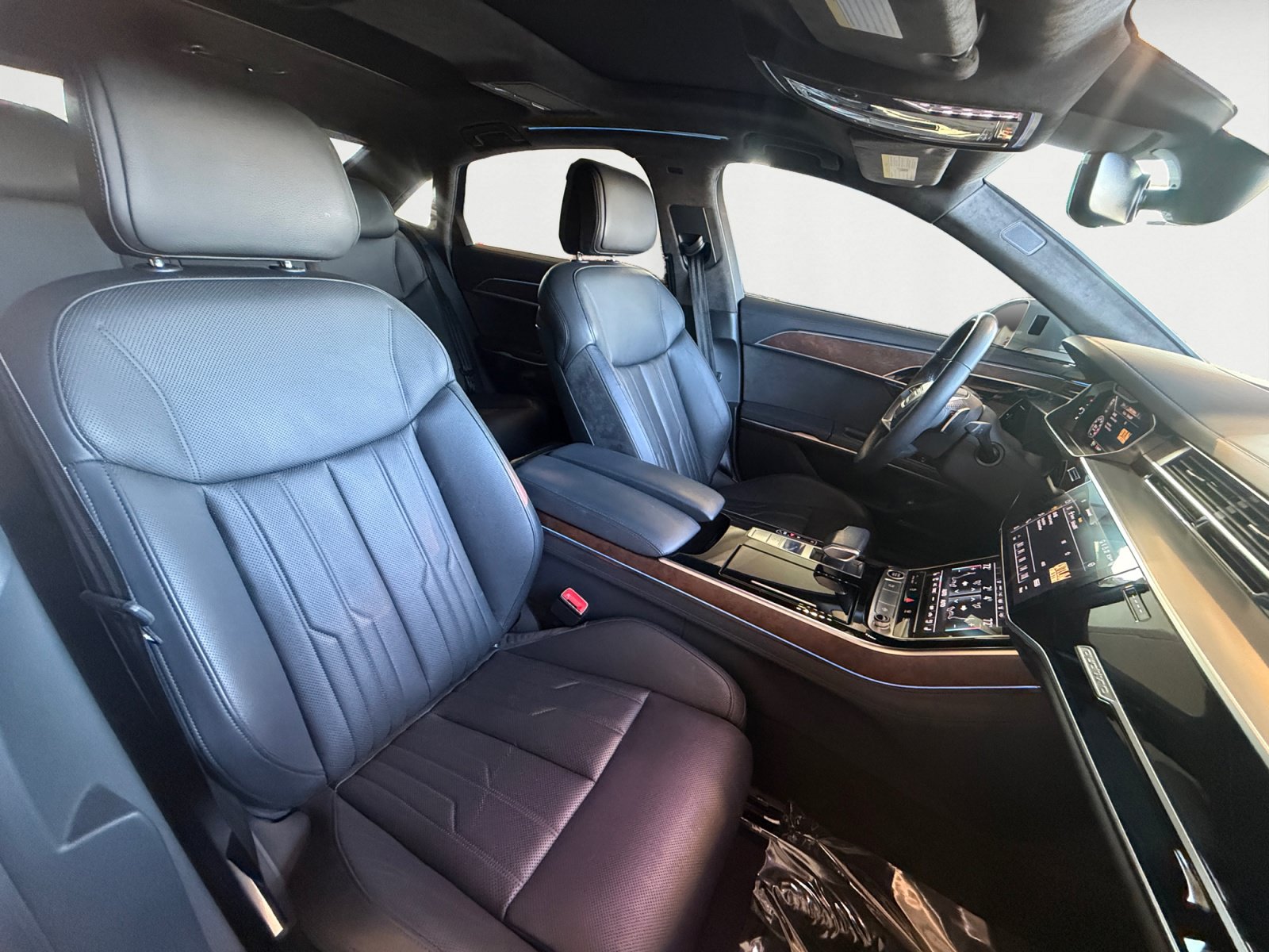 Used 2021 Audi A8 L 3.0T w/ Luxury Package AWD/4WD image 15