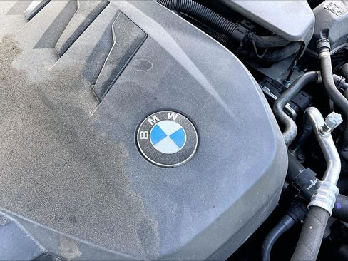 Used 2025 BMW 330i xDrive Sedan AWD/4WD image 31