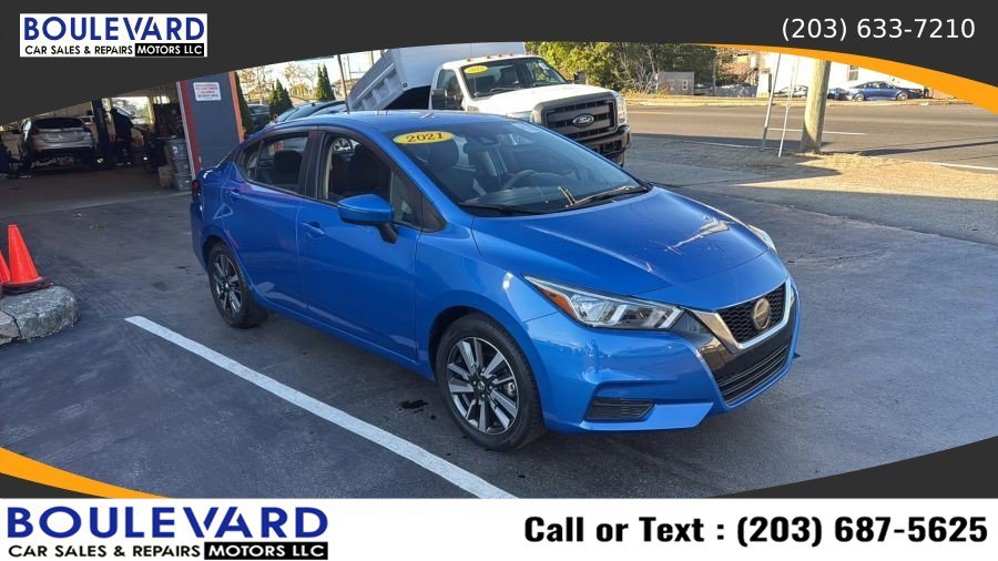Used 2021 Nissan Versa SV FWD image 1