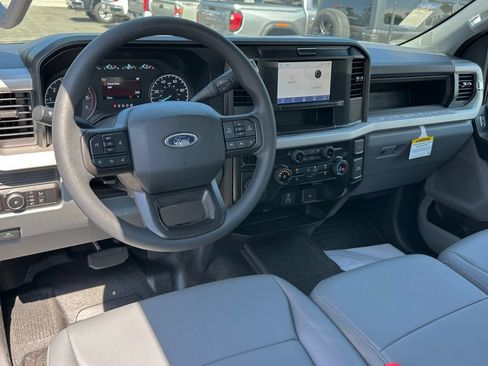 New 2026 Ford F250 XL w/ XL Chrome Package RWD image 26