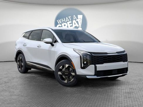 New 2026 Kia Sportage LX image 8