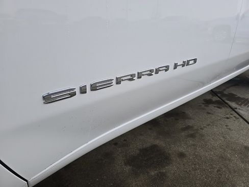 Used 2025 GMC Sierra 3500 SLT image 35