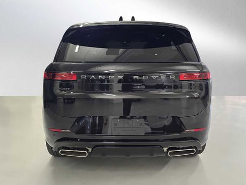 New 2026 Land Rover Range Rover Sport Dynamic SE AWD/4WD image 4