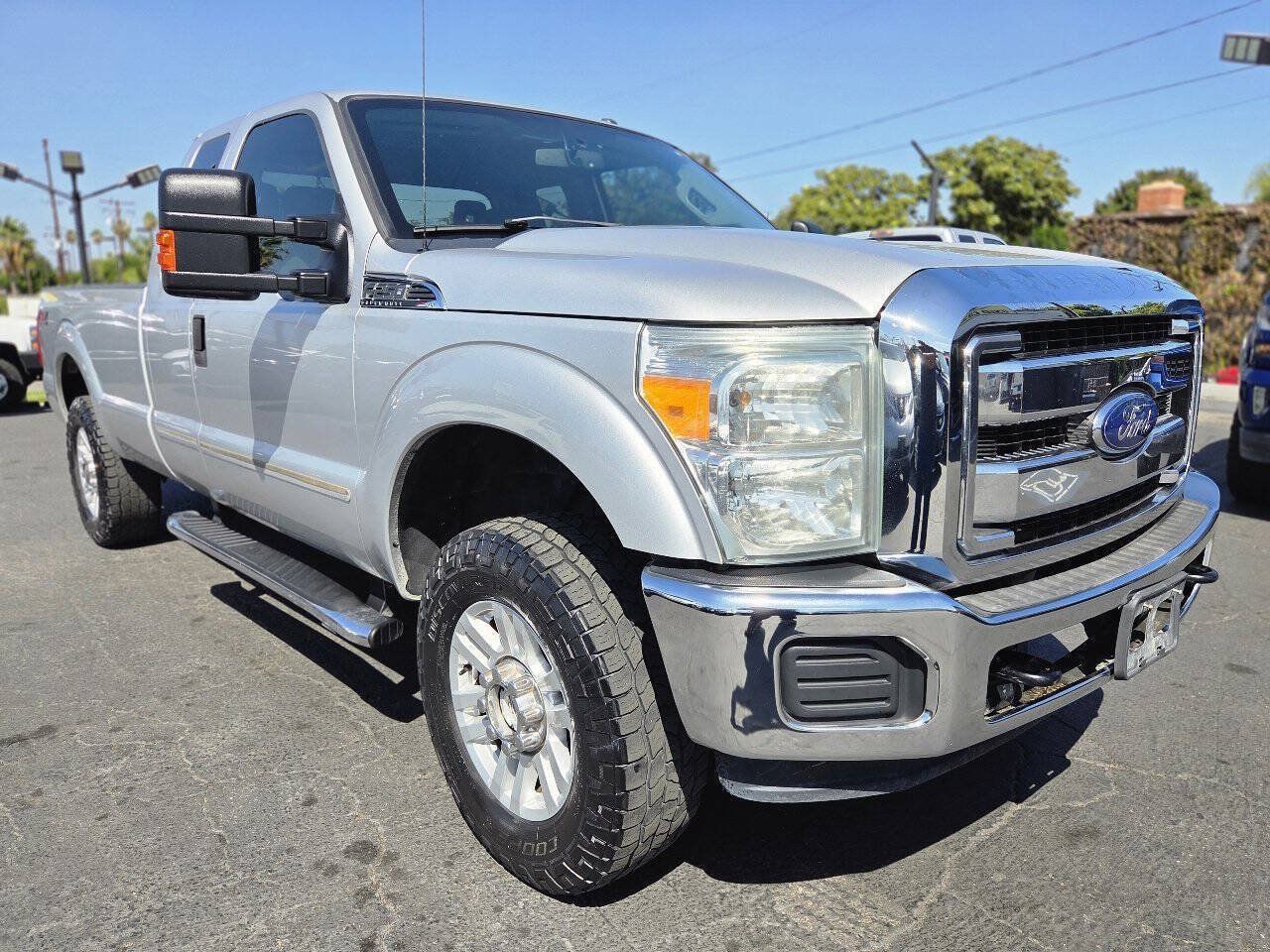 Used 2013 Ford F250 XLT w/ XLT Interior Pkg AWD/4WD image 6