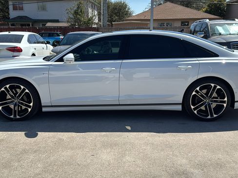 Used 2025 Audi A8 L 3.0T image 4