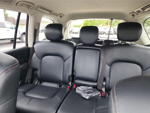 Used 2019 Nissan Armada SL w/ Premium Package image 18