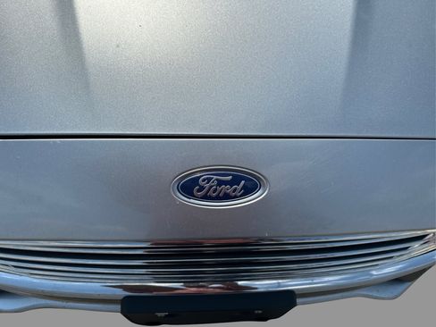 Used 2020 Ford Fusion SE FWD image 37