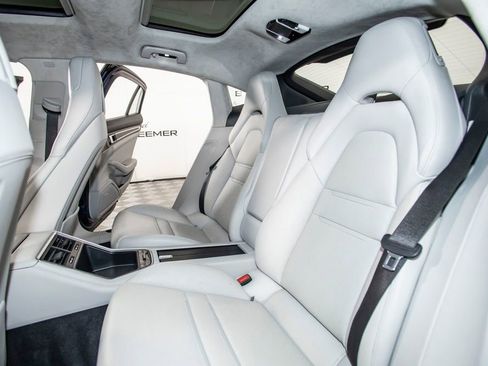 Used 2020 Porsche Panamera GTS AWD/4WD image 14