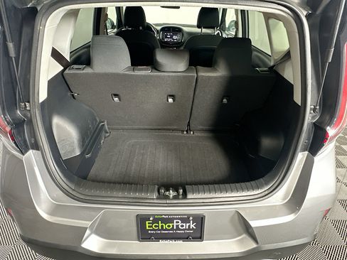Used 2025 Kia Soul LX w/ LX Technology Package image 29