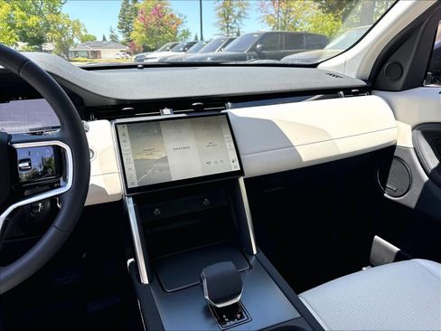 Used 2024 Land Rover Discovery Sport S AWD/4WD image 9