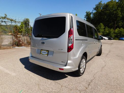 Used 2021 Ford Transit Connect XLT FWD image 6