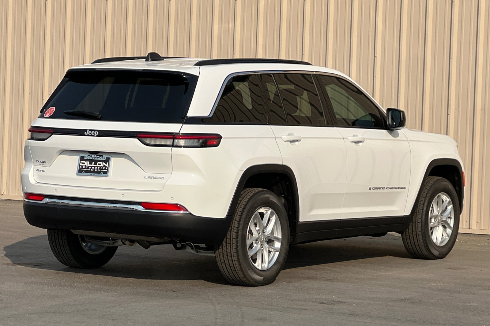 New 2026 Jeep Grand Cherokee Laredo X AWD/4WD image 7