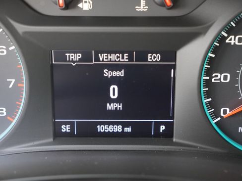 Used 2021 Chevrolet Traverse LS AWD/4WD image 33
