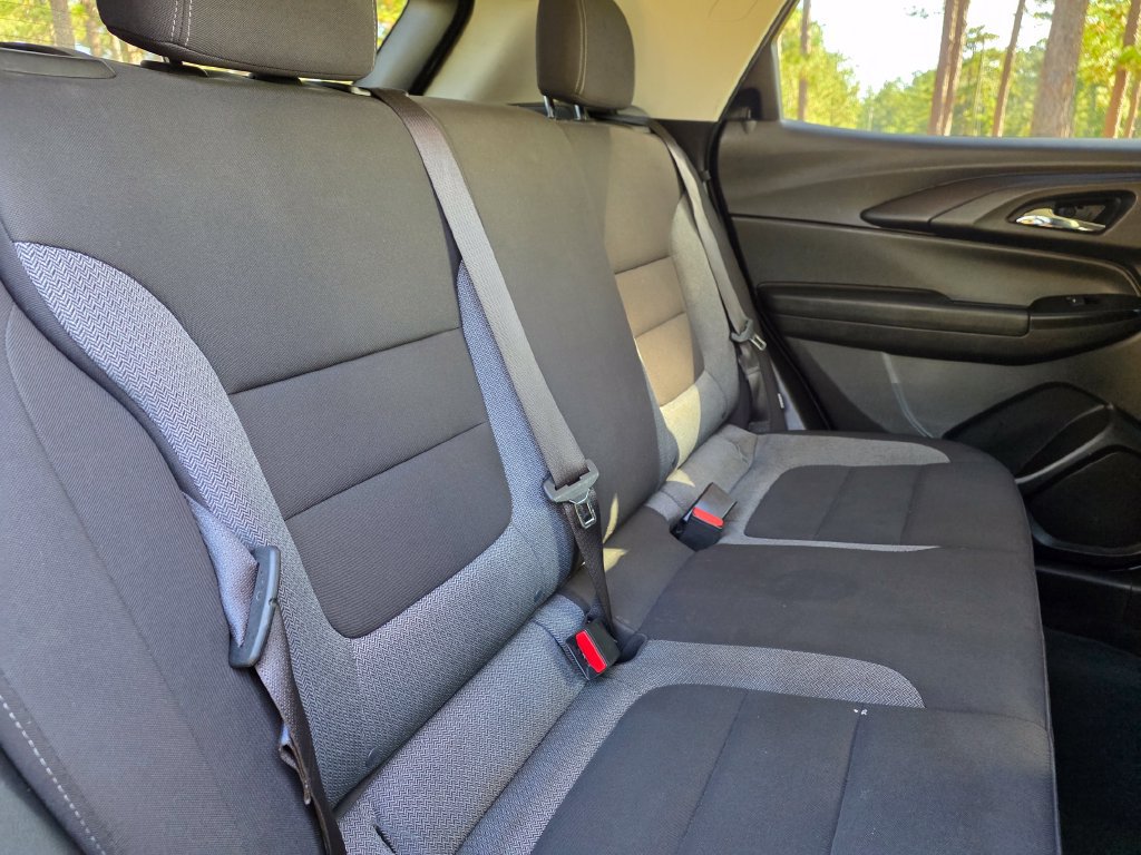 Used 2022 Chevrolet TrailBlazer LT w/ Convenience Package FWD image 23