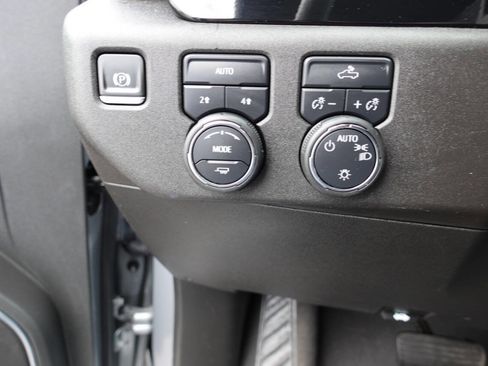 Used 2023 Chevrolet Silverado 1500 LT AWD/4WD image 54