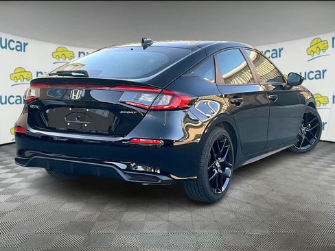 Used 2025 Honda Civic Sport image 6