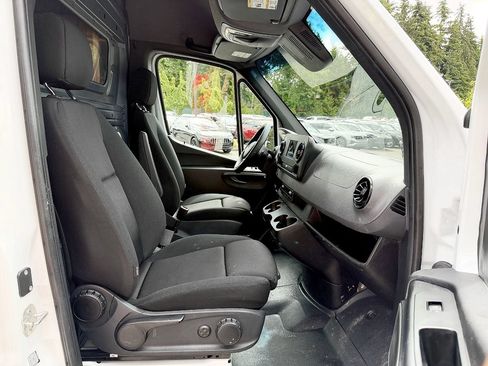 Used 2023 Mercedes-Benz Sprinter 2500 w/ Parking Package image 48