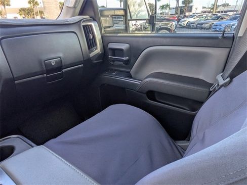 Used 2017 Chevrolet Silverado 2500 LT w/ LT Convenience Package image 20