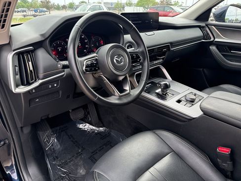 Used 2024 MAZDA CX-90 Plug-In Hybrid w/ Preferred AWD/4WD image 12