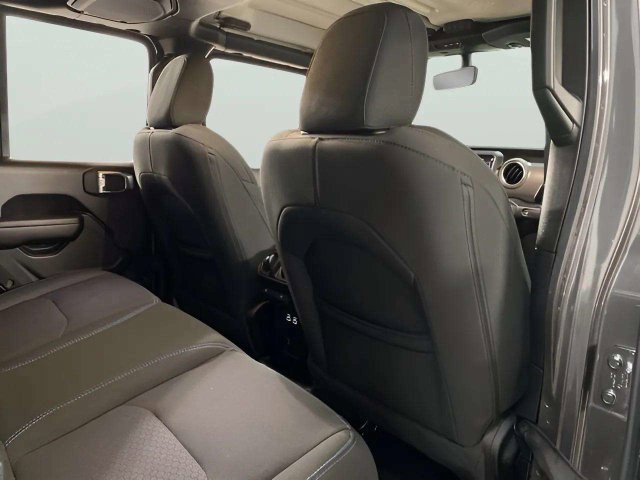 Used 2023 Jeep Wrangler Unlimited Rubicon 4xe AWD/4WD image 21