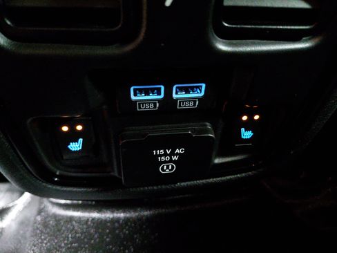 Used 2022 Dodge Durango GT AWD/4WD image 22