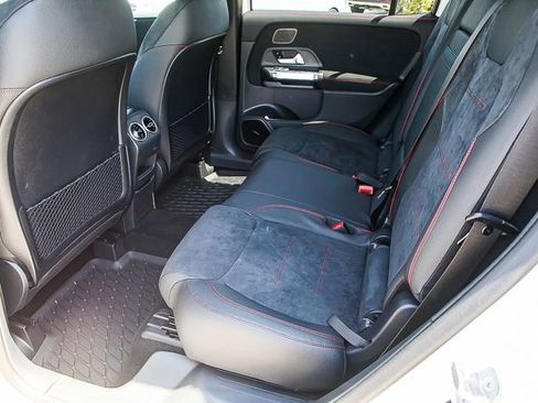 Certified 2025 Mercedes-Benz GLB 250 image 19